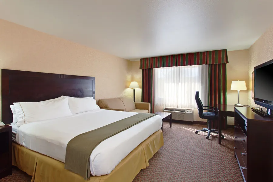 Holiday Inn Express Temecula by IHG hotel detail image 2