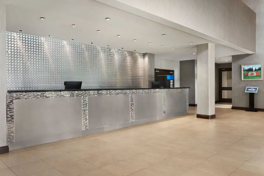 Ramada by Wyndham Belleville Harbourview Conference Centre hotel detail image 2