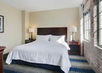 Embassy Suites by Hilton New Orleans hotel thumbnail 6