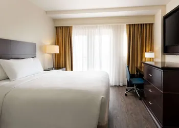 Embassy Suites by Hilton New Orleans hotel thumbnail 8