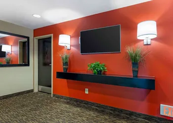 Extended Stay America Suites Chicago Skokie hotel thumbnail 3