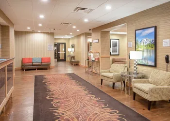 Hampton Inn & Suites Denver/South-RidgeGate hotel thumbnail 2