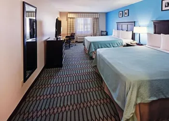 Wingate by Wyndham Lubbock TX South hotel thumbnail 6