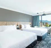 Sandman Signature Vancouver Downtown Hotel hotel detail image 7