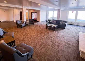 Helena Inn - Airport hotel thumbnail 3