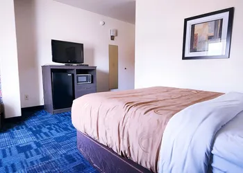 Helena Inn - Airport hotel thumbnail 5