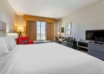 Country Inn & Suites by Radisson, Mesa, AZ hotel thumbnail 8