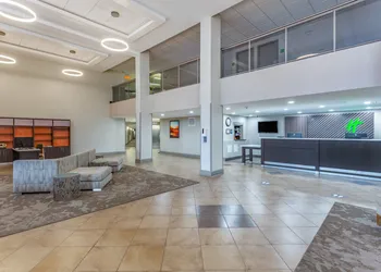 Holiday Inn Rockford(I-90&Rt 20/State St) by IHG hotel thumbnail 2