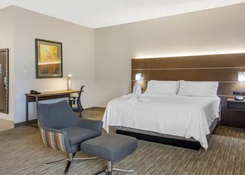 Holiday Inn Express Branson-Green Mountain Drive by IHG hotel thumbnail 4