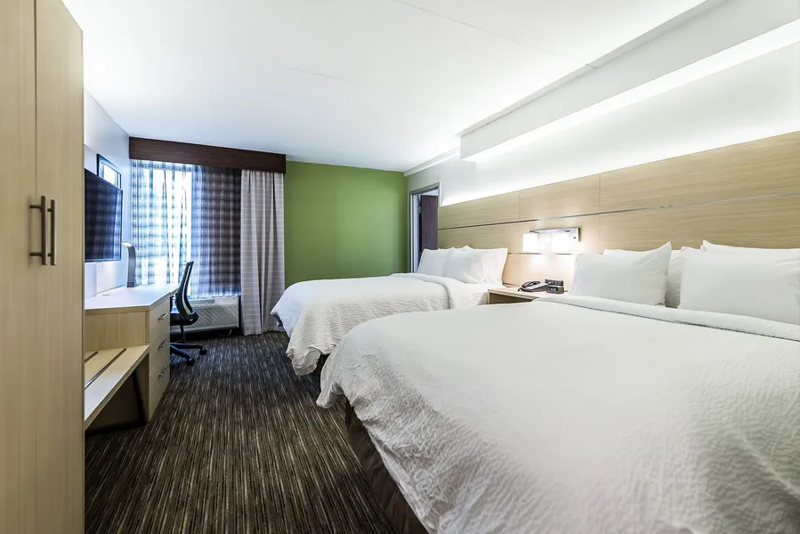 Holiday Inn Express Flint-Campus Area by IHG hotel detail image 6