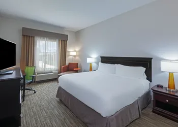 Holiday Inn Express & Suites Shreveport South Park Plaza by IHG hotel thumbnail 5