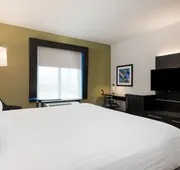 Holiday Inn Express & Suites Florence I-95 & I-20 Civic Ctr by IHG hotel detail image 4