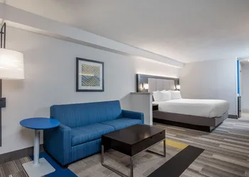 Holiday Inn Express & Suites Florence I-95 & I-20 Civic Ctr by IHG hotel thumbnail 6
