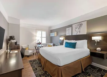 Best Western Plus Hawthorne Terrace Hotel hotel thumbnail 7