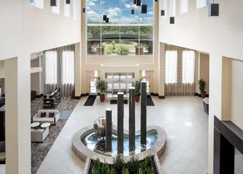 Embassy Suites by Hilton Birmingham Hoover hotel thumbnail 4