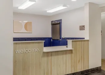 Sonesta Simply Suites Boston Burlington hotel thumbnail 3