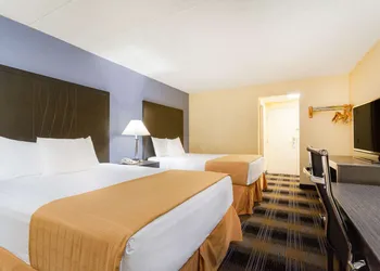 Days Inn by Wyndham Wilkes Barre hotel thumbnail 8