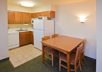 Staybridge Suites South Springfield by IHG hotel thumbnail 7