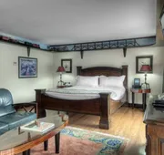 Dinah's Garden Hotel hotel detail image 5