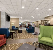 Comfort Suites Commerce hotel detail image 3
