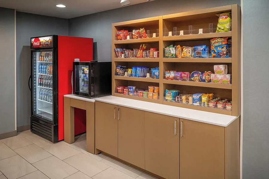 Holiday Inn Express and Suites Fairmont by IHG hotel detail image 2