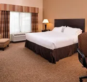Holiday Inn Express and Suites Fairmont by IHG hotel detail image 4