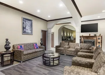 Best Western Red River Inn & Suites hotel thumbnail 3