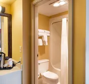 Quality Inn hotel detail image 7