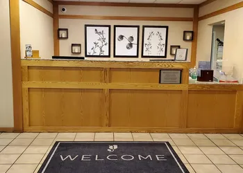 Country Inn & Suites by Radisson, Bend, OR hotel thumbnail 3