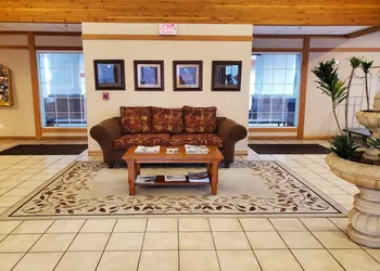 Country Inn & Suites by Radisson, Bend, OR hotel thumbnail 4