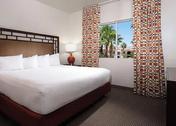 Tahiti Resort hotel thumbnail 6
