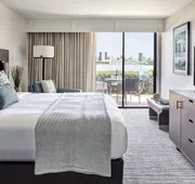 Coronado Island Marriott Resort & Spa hotel detail image 7