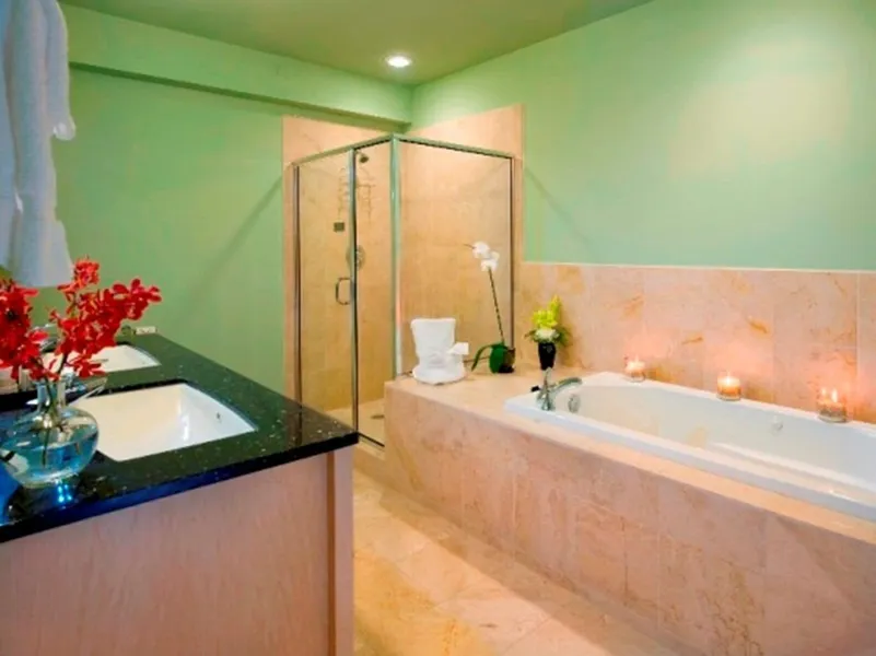 Grand Eastonian Hotel & Suites hotel detail image 6