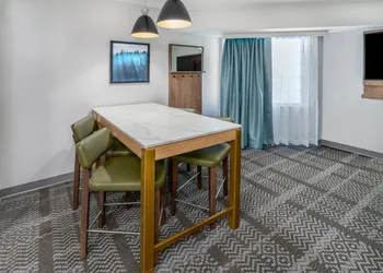 Staybridge Suites Denver - Cherry Creek by IHG hotel thumbnail 8