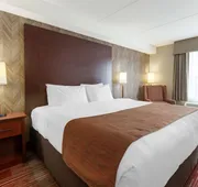Best Western Plus Muskoka Inn hotel detail image 3