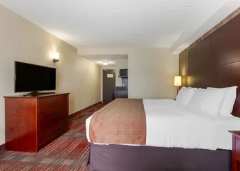 Best Western Plus Muskoka Inn hotel thumbnail 5