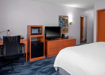 Fairfield Inn & Suites by Marriott Gadsden hotel thumbnail 5