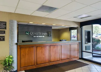 Quality Inn Troutville - Roanoke North hotel thumbnail 2
