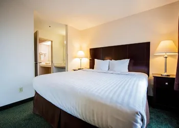 Greystone Inn and Suites hotel thumbnail 7
