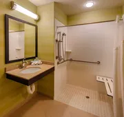 Holiday Inn Express Hotel & Suites Red Bluff-South Redding by IHG hotel detail image 4