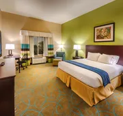 Holiday Inn Express Hotel & Suites Red Bluff-South Redding by IHG hotel detail image 5