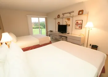 The Grey Gull hotel thumbnail 5