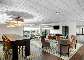 Comfort Inn Cadillac hotel thumbnail 3
