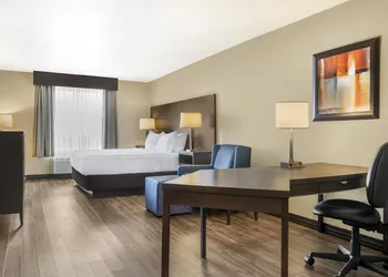Best Western Plus Saint John Hotel & Suites hotel thumbnail 7