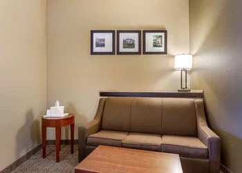 Comfort Suites Jonesboro University Area hotel thumbnail 7