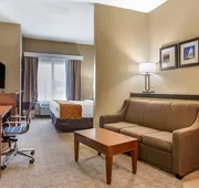 Comfort Suites Jonesboro University Area hotel detail image 3