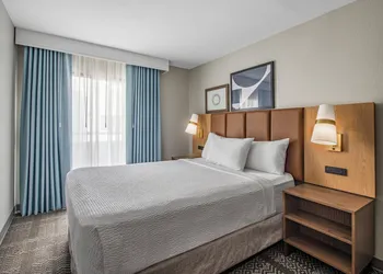 Staybridge Suites Oxnard River Ridge by IHG hotel thumbnail 7