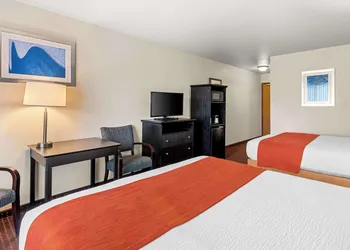 Best Western Legacy Inn & Suites Beloit/South Beloit hotel thumbnail 8