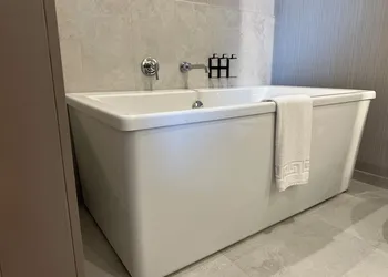 Hotel Indigo Baton Rouge Downtown by IHG hotel thumbnail 5