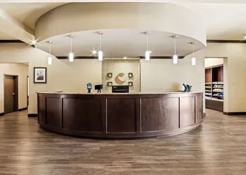 Comfort Suites Frisco hotel thumbnail 3